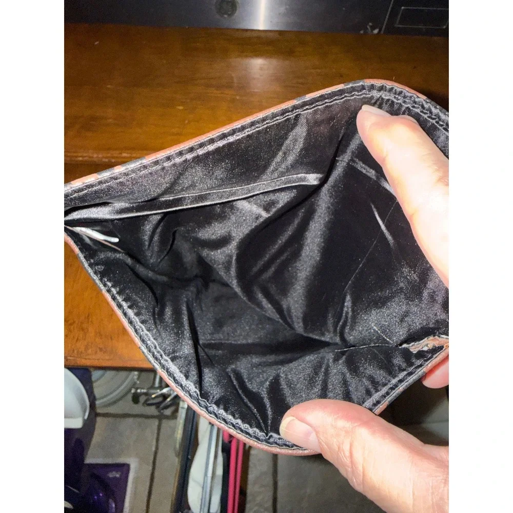 Mary Kay Leopard Print Cosmetic Bag Brown Black Animal Print Red Heart Clutch - Picture 3 of 4